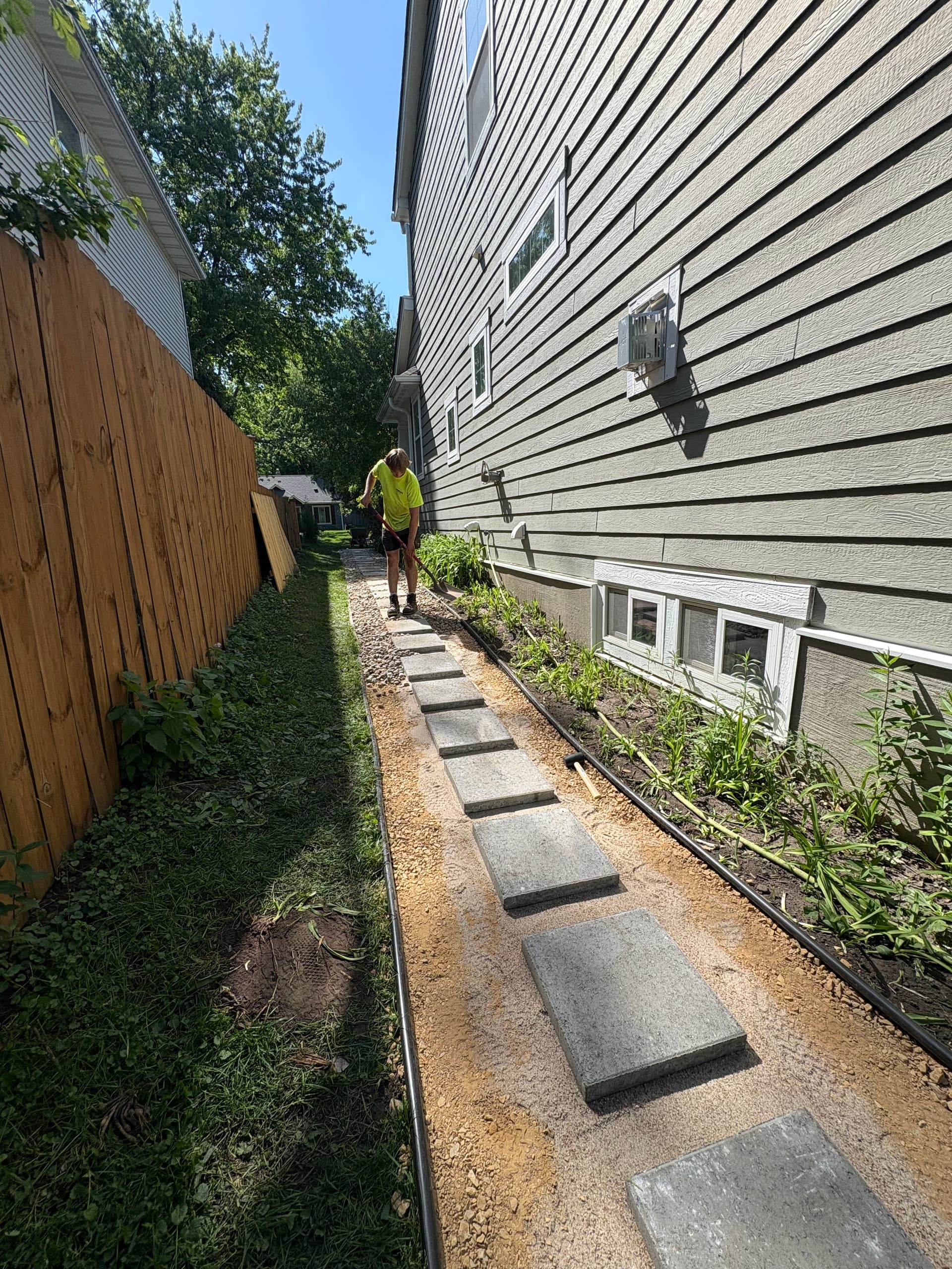 Gallery photos for 80-Foot Stepping Stone Path Installed in Minneapolis: Image #2